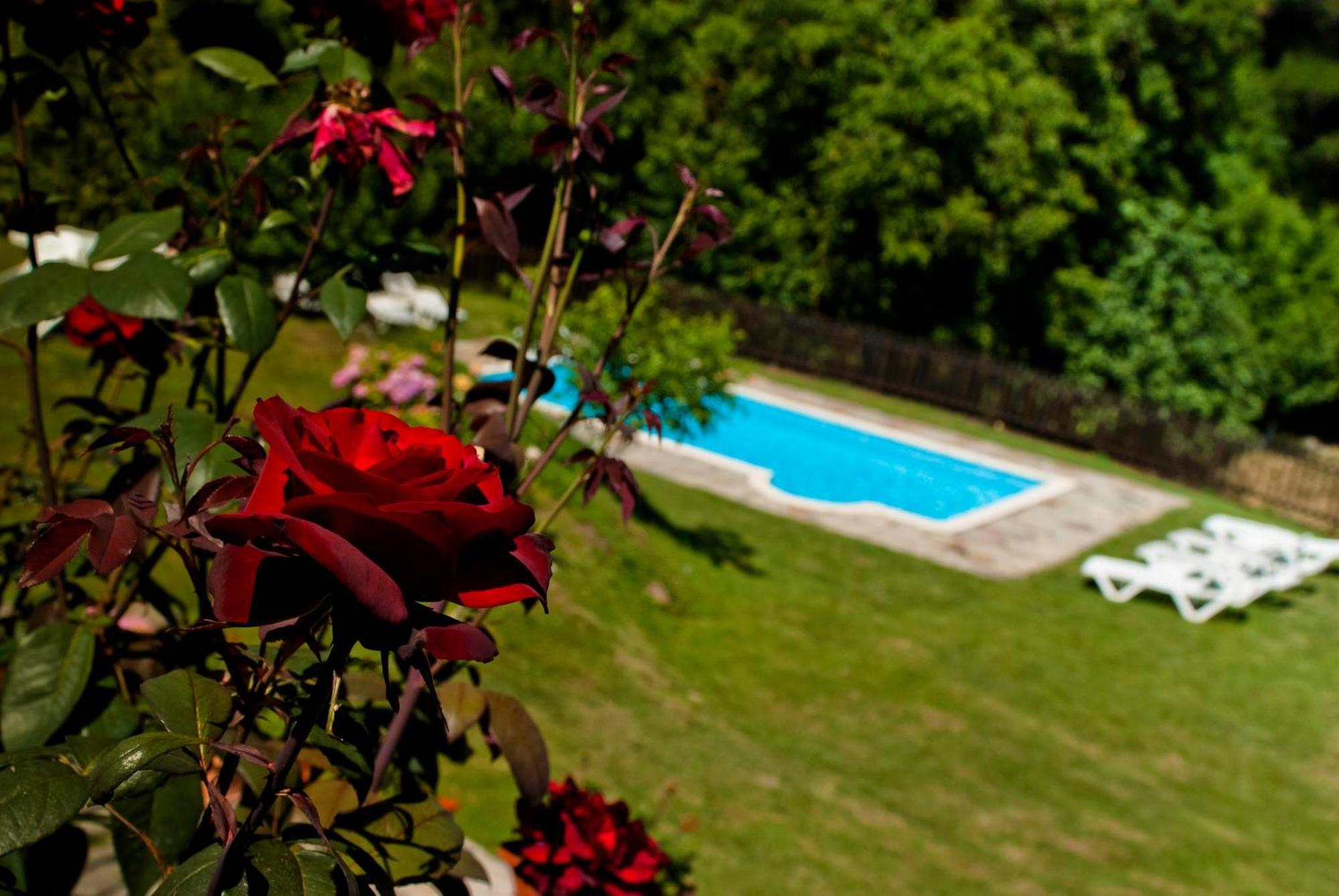 Viviendas Rurales Traldega Turieno ภายนอก รูปภาพ