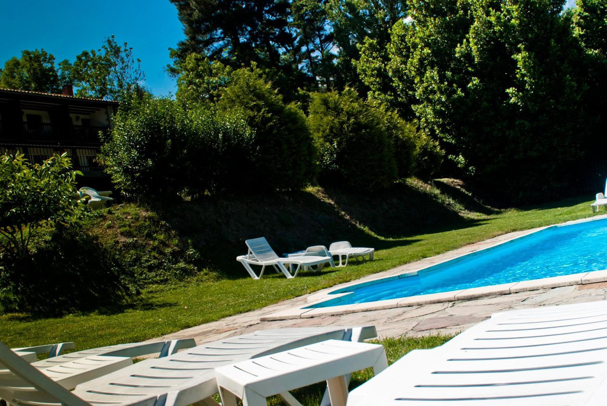 Viviendas Rurales Traldega Turieno ภายนอก รูปภาพ